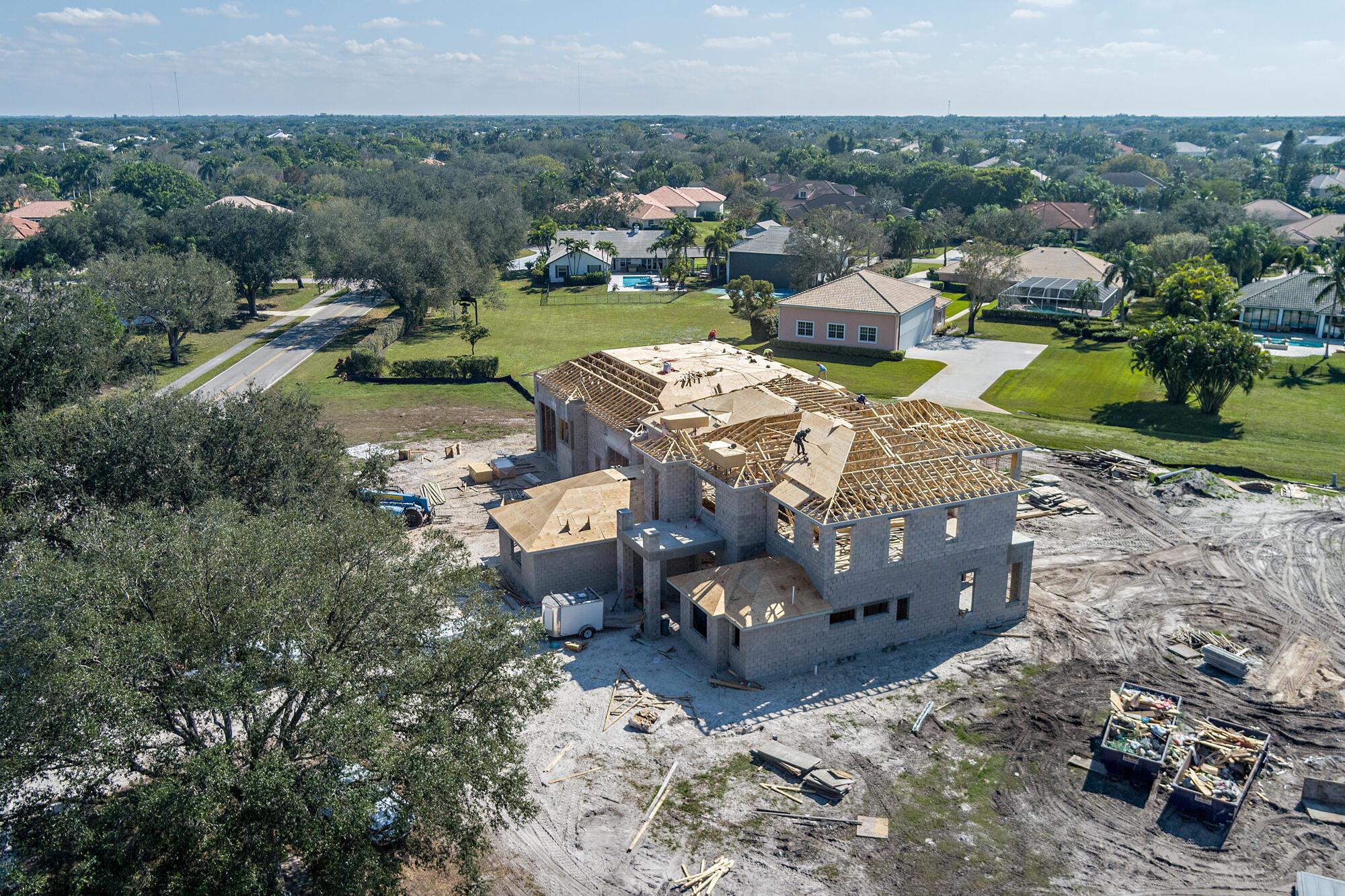 2220 Greenbriar Boulevard