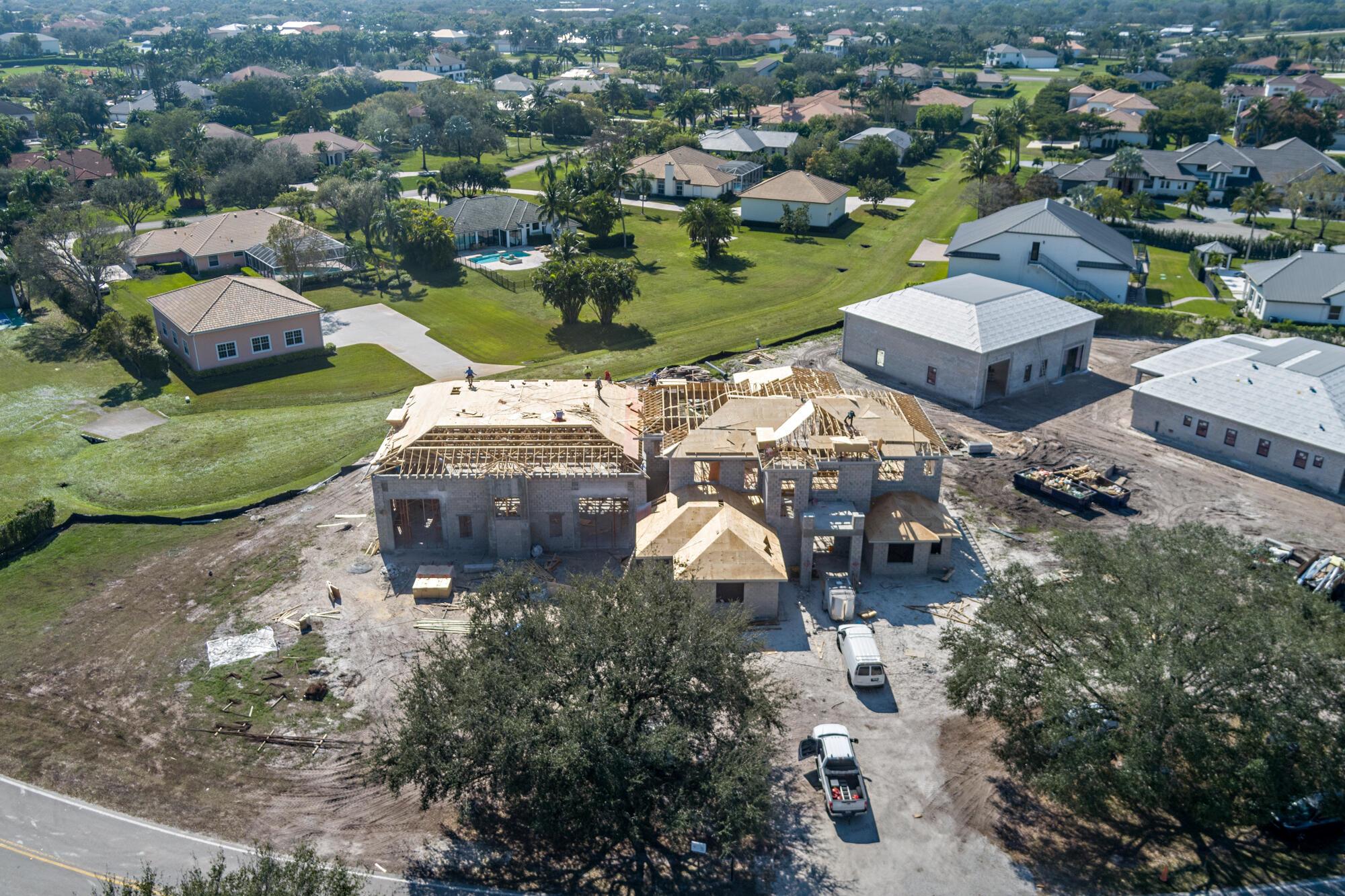 2220 Greenbriar Boulevard