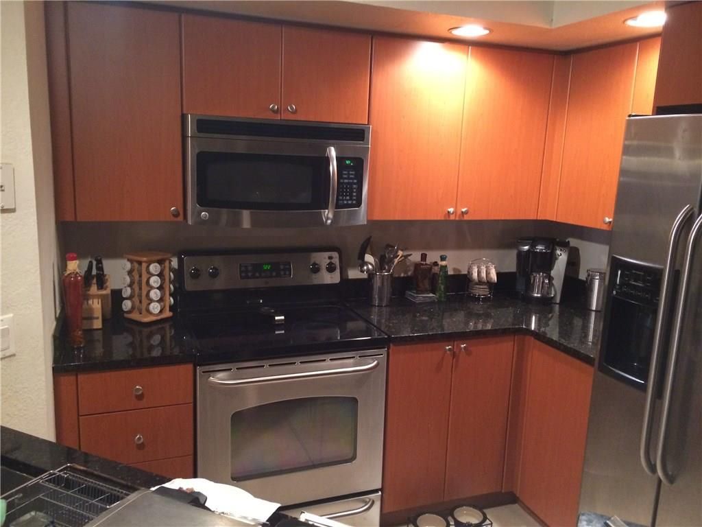 Photo of 3350 Pinewalk Dr #1414, Margate, FL 33063 (MLS # F10269767)