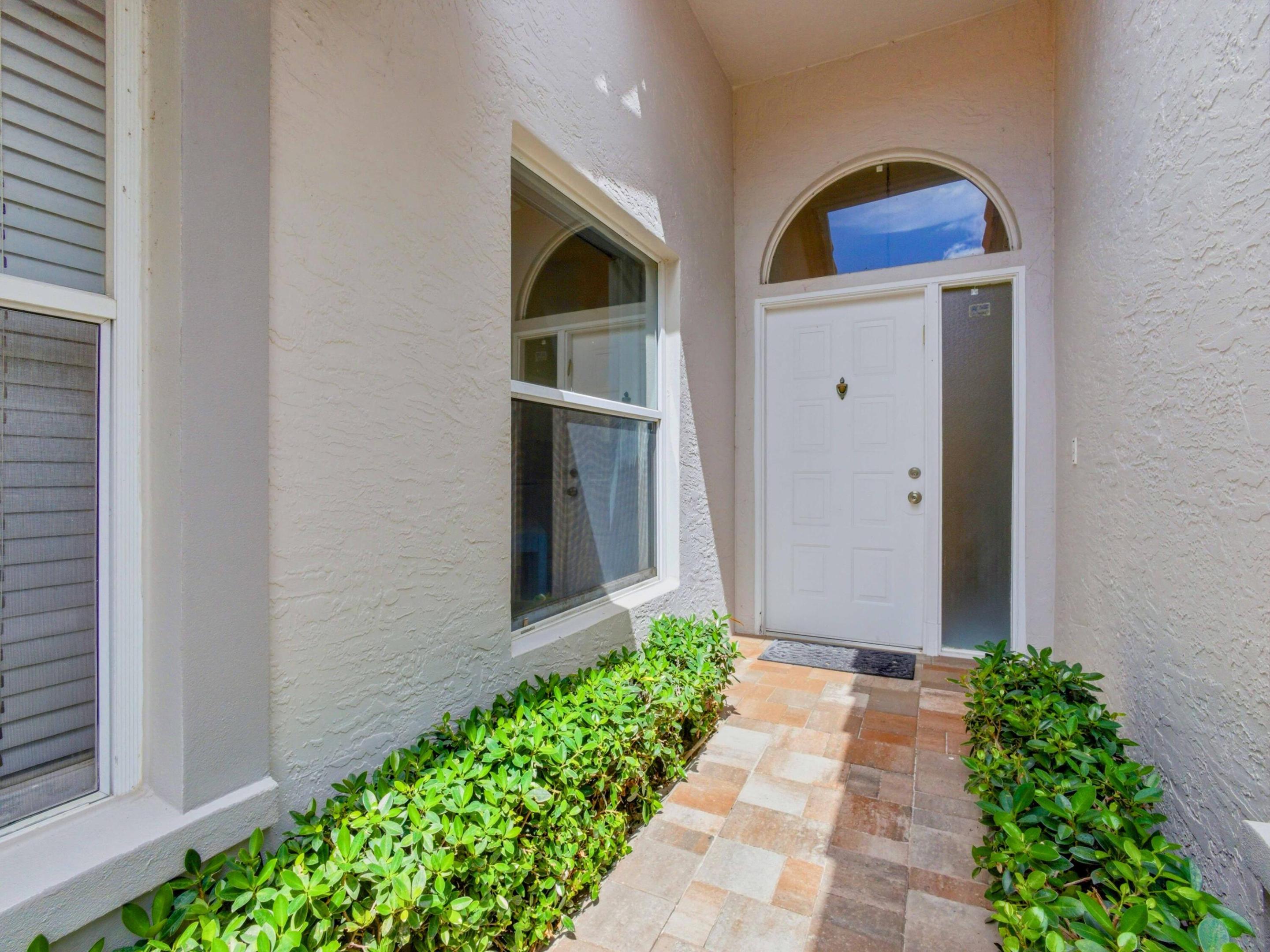 PALM ISLES I, II AND III CONDOS - Residential