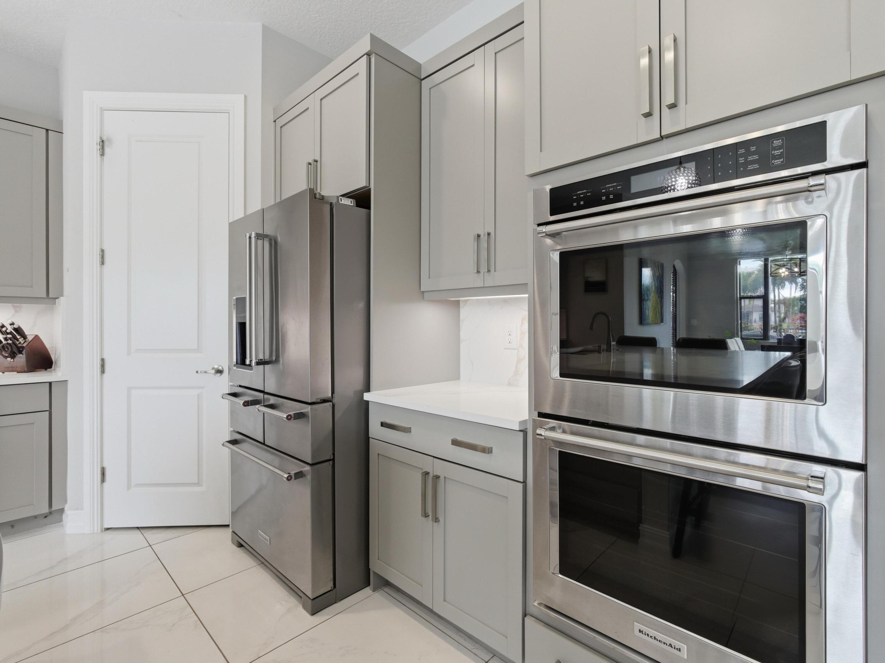 Palm Meadows Estates - Residential