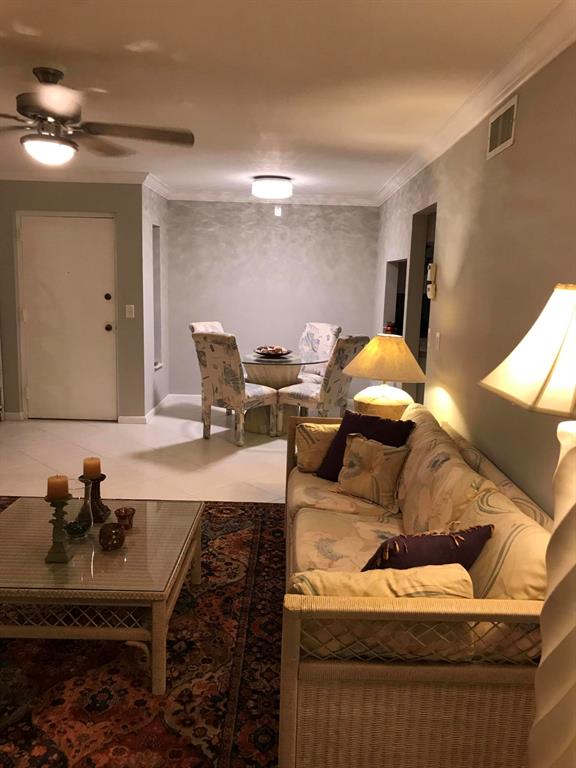 PINE RIDGE AT HAVERHILL C - Residential Lease