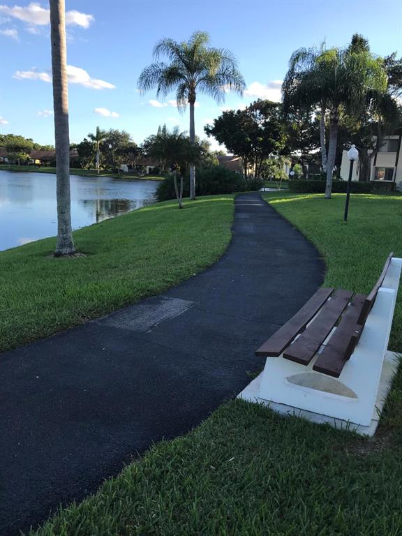 PINE RIDGE AT HAVERHILL C - Residential Lease