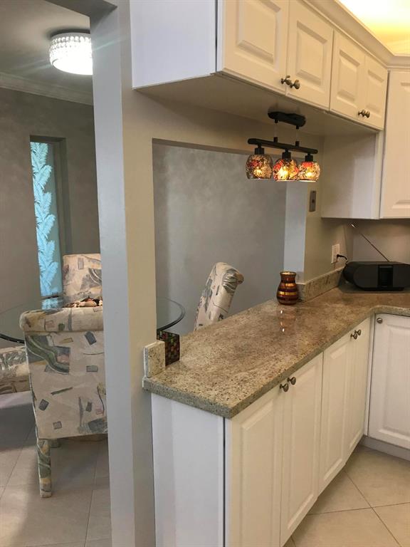 PINE RIDGE AT HAVERHILL C - Residential Lease