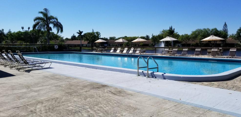 PINE RIDGE AT HAVERHILL C - Residential Lease