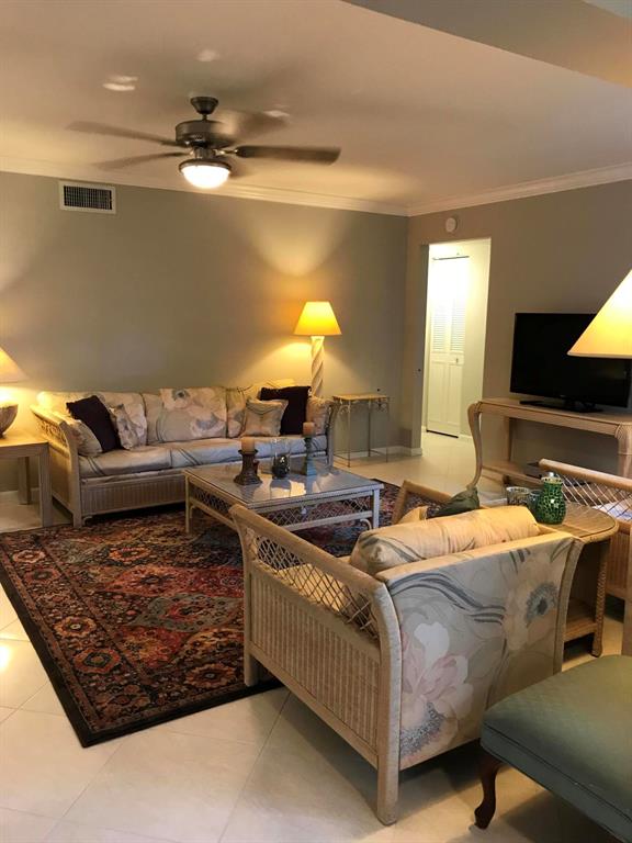 PINE RIDGE AT HAVERHILL C - Residential Lease