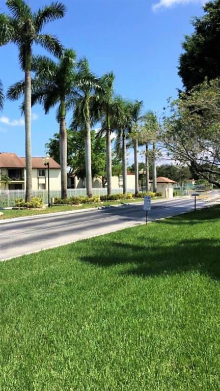 PINE RIDGE AT HAVERHILL C - Residential Lease