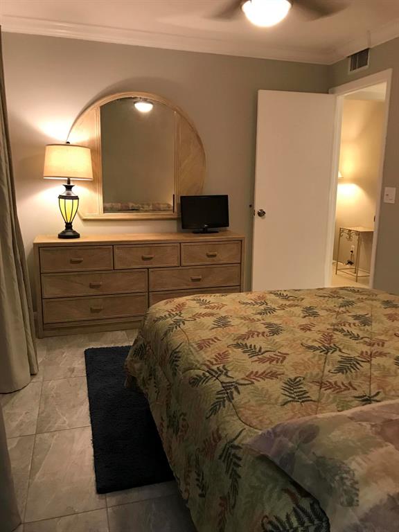 PINE RIDGE AT HAVERHILL C - Residential Lease