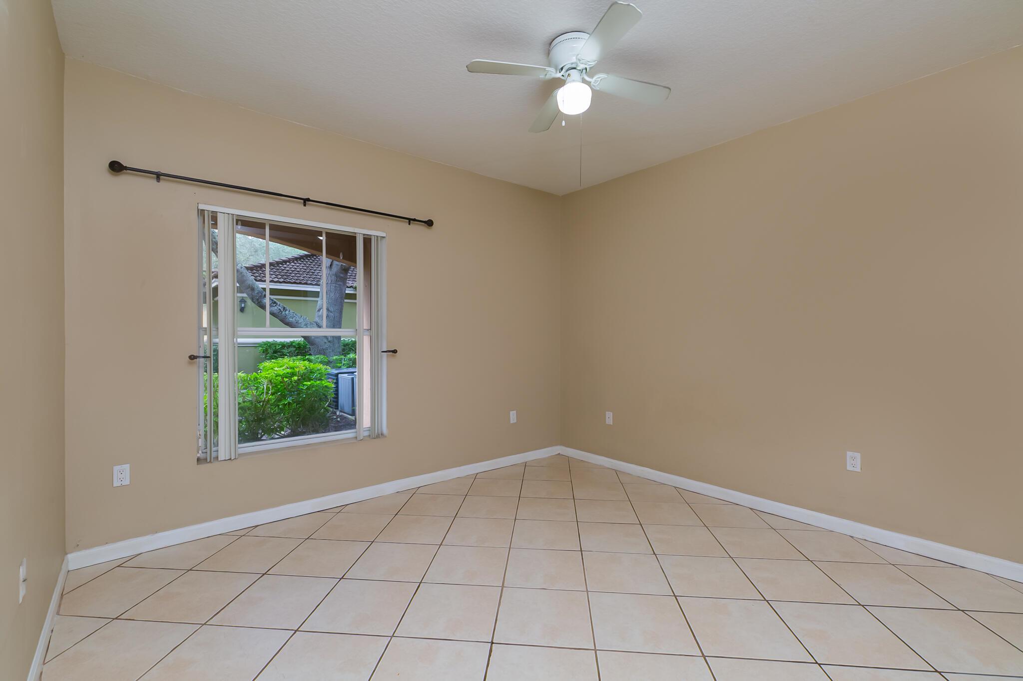 FAIRWAYS AT GRAND HARBOR - Residential Lease