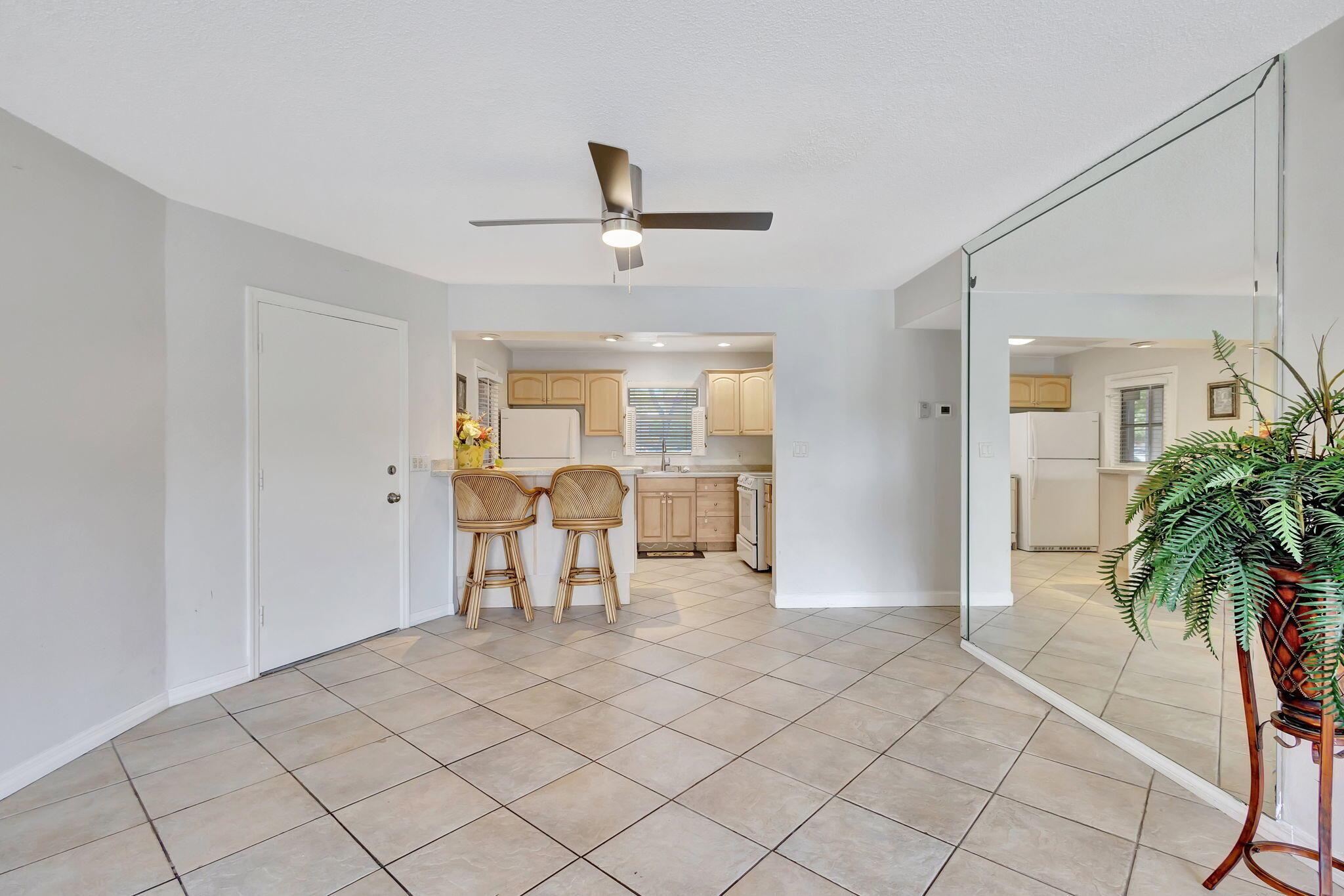 10821 N Military Trail 7