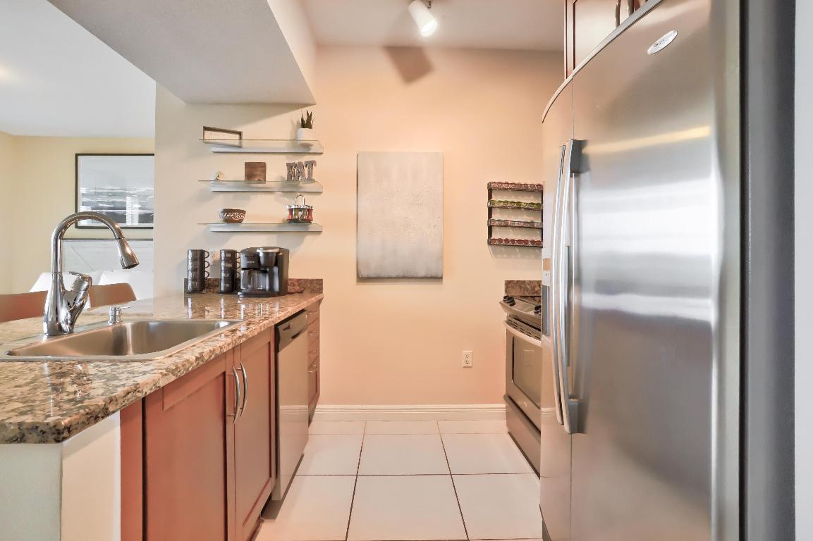 CASA COSTA CONDO - Residential