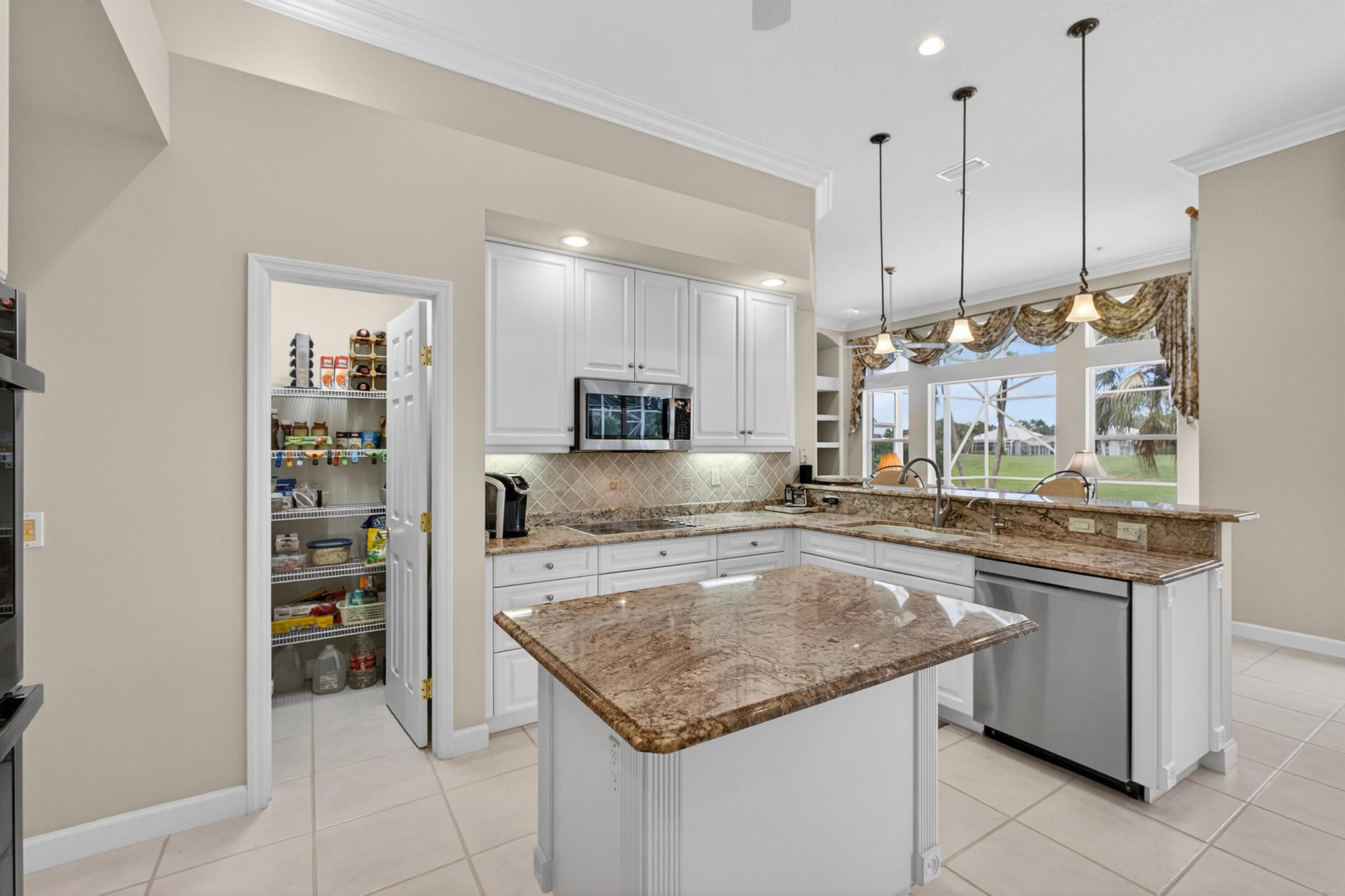 MONARCH - Residential