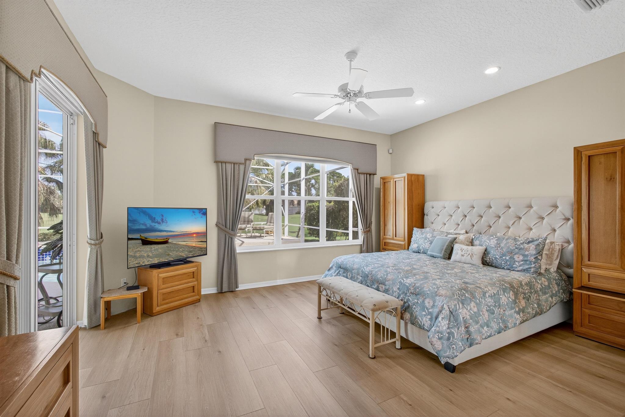 MONARCH - Residential