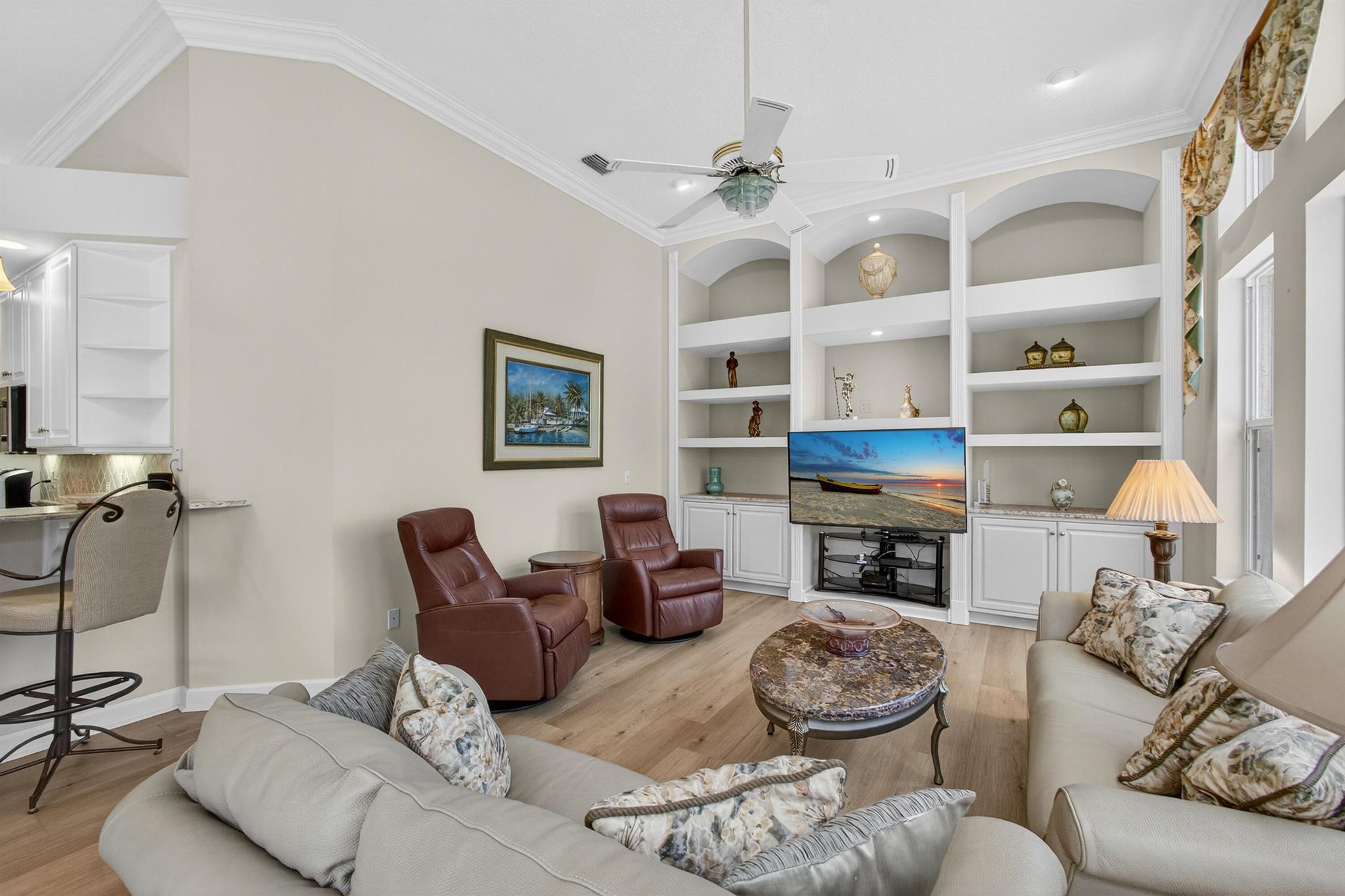 MONARCH - Residential