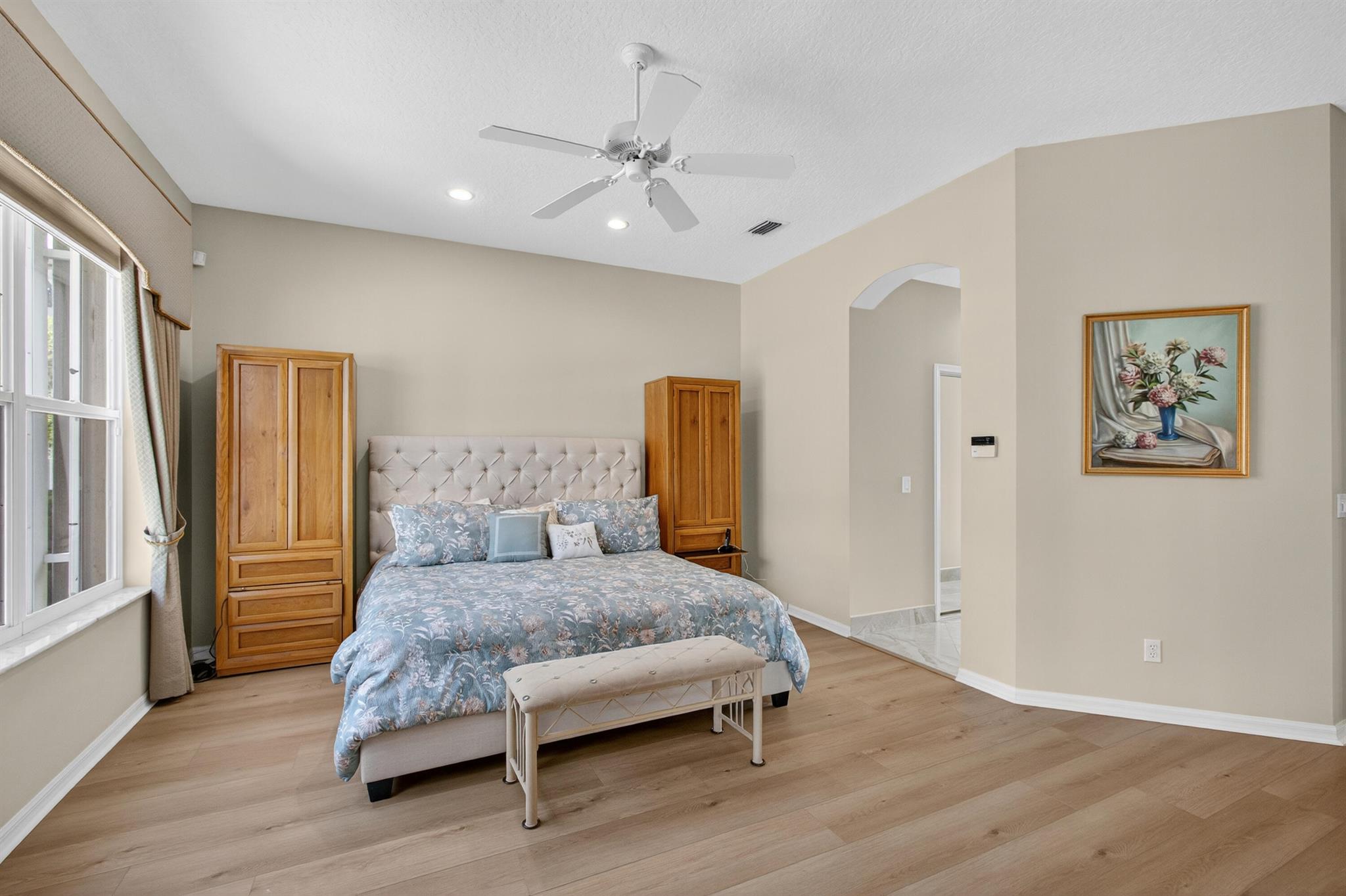 MONARCH - Residential