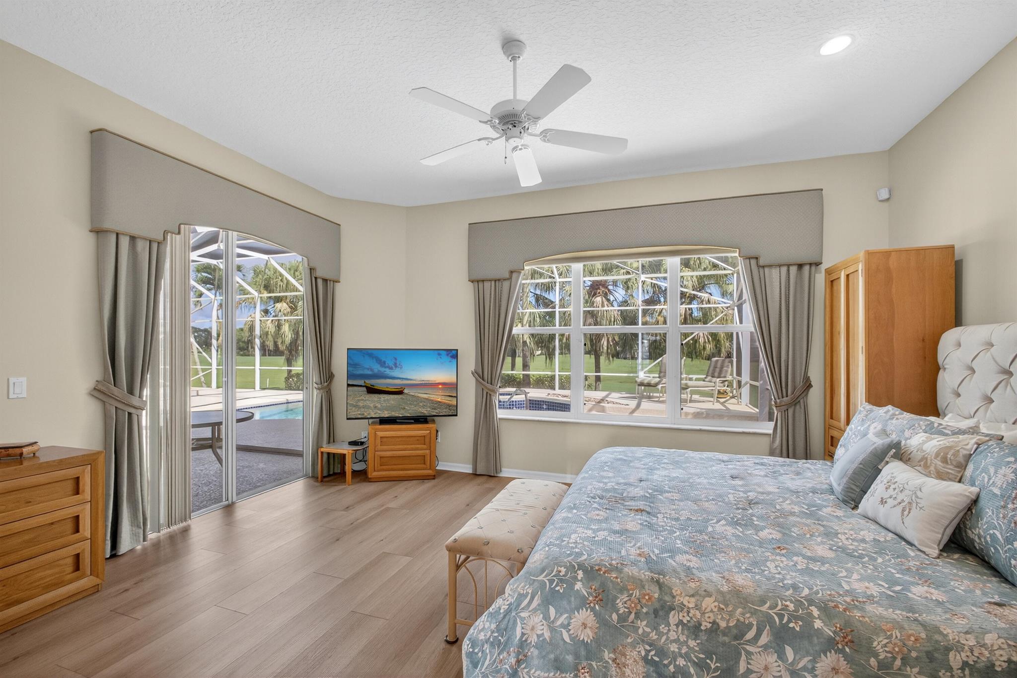 MONARCH - Residential