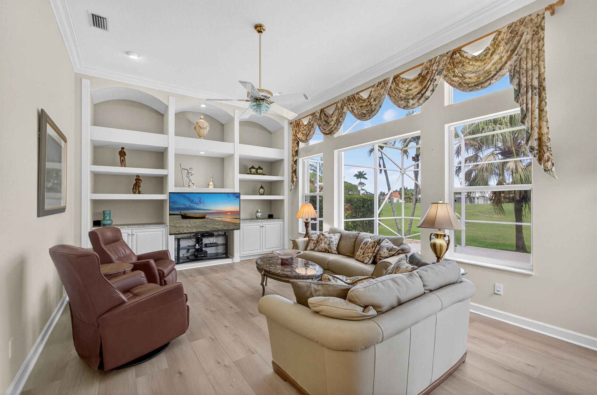 MONARCH - Residential