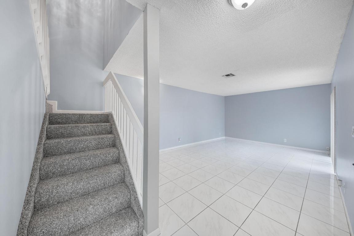 PARKSIDE - Residential Lease