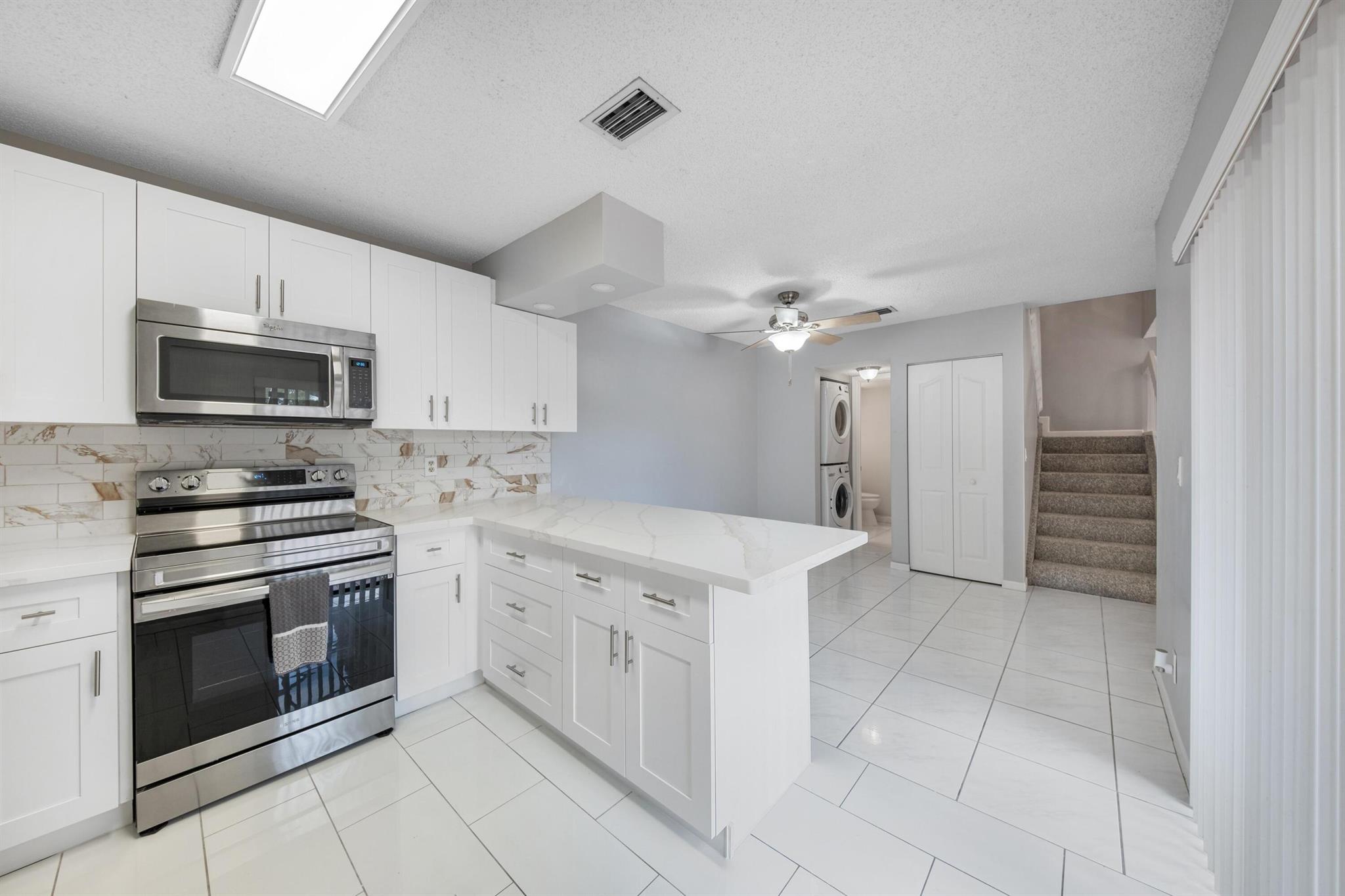 PARKSIDE - Residential Lease