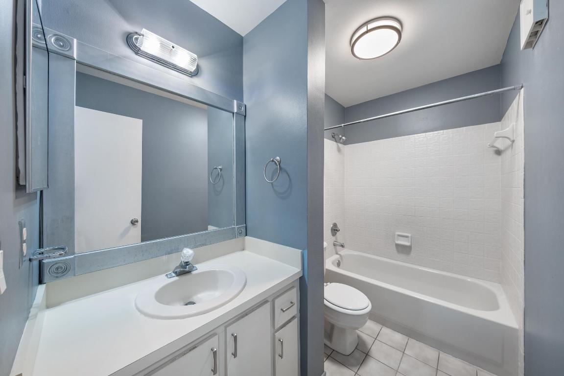 PARKSIDE - Residential Lease