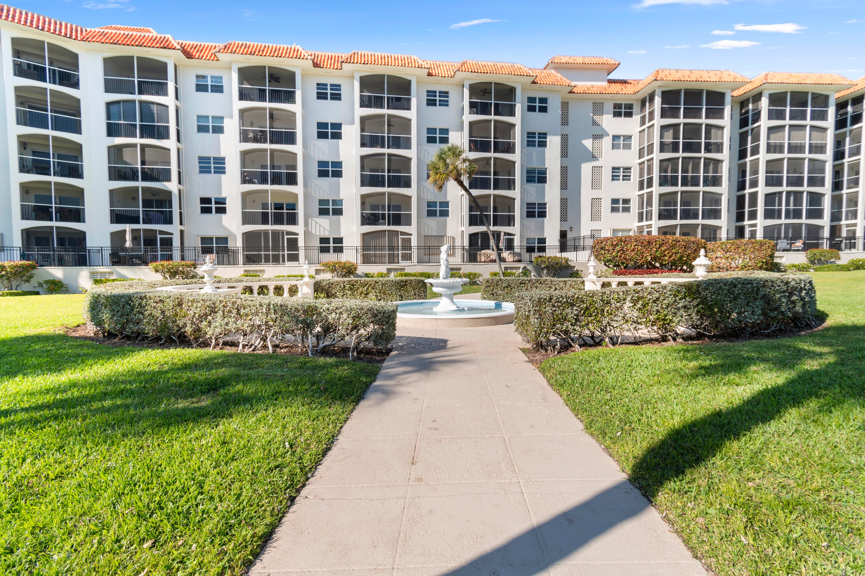 2871 N OCEAN Boulevard C123
