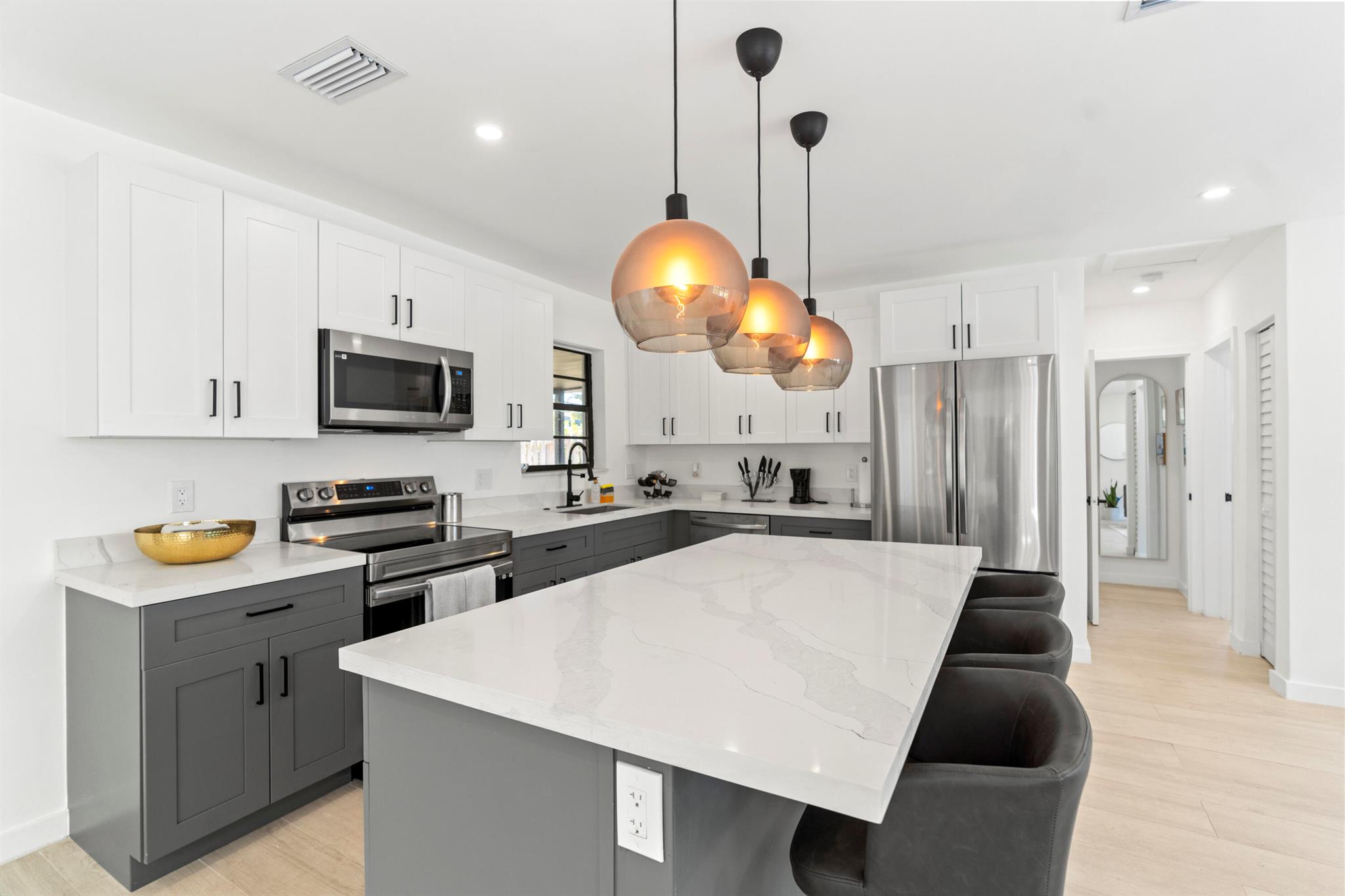 235 NE 20th Street