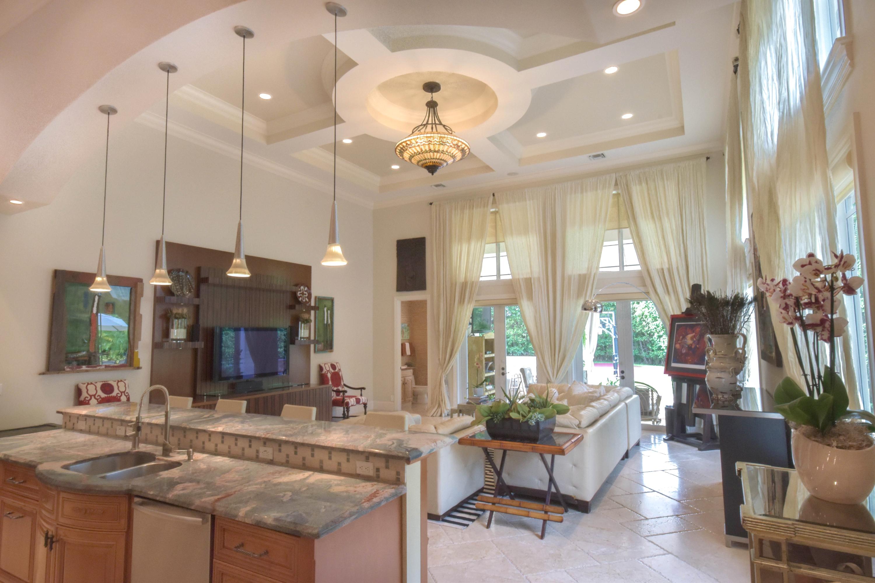 LONG LAKE ESTATES - Residential