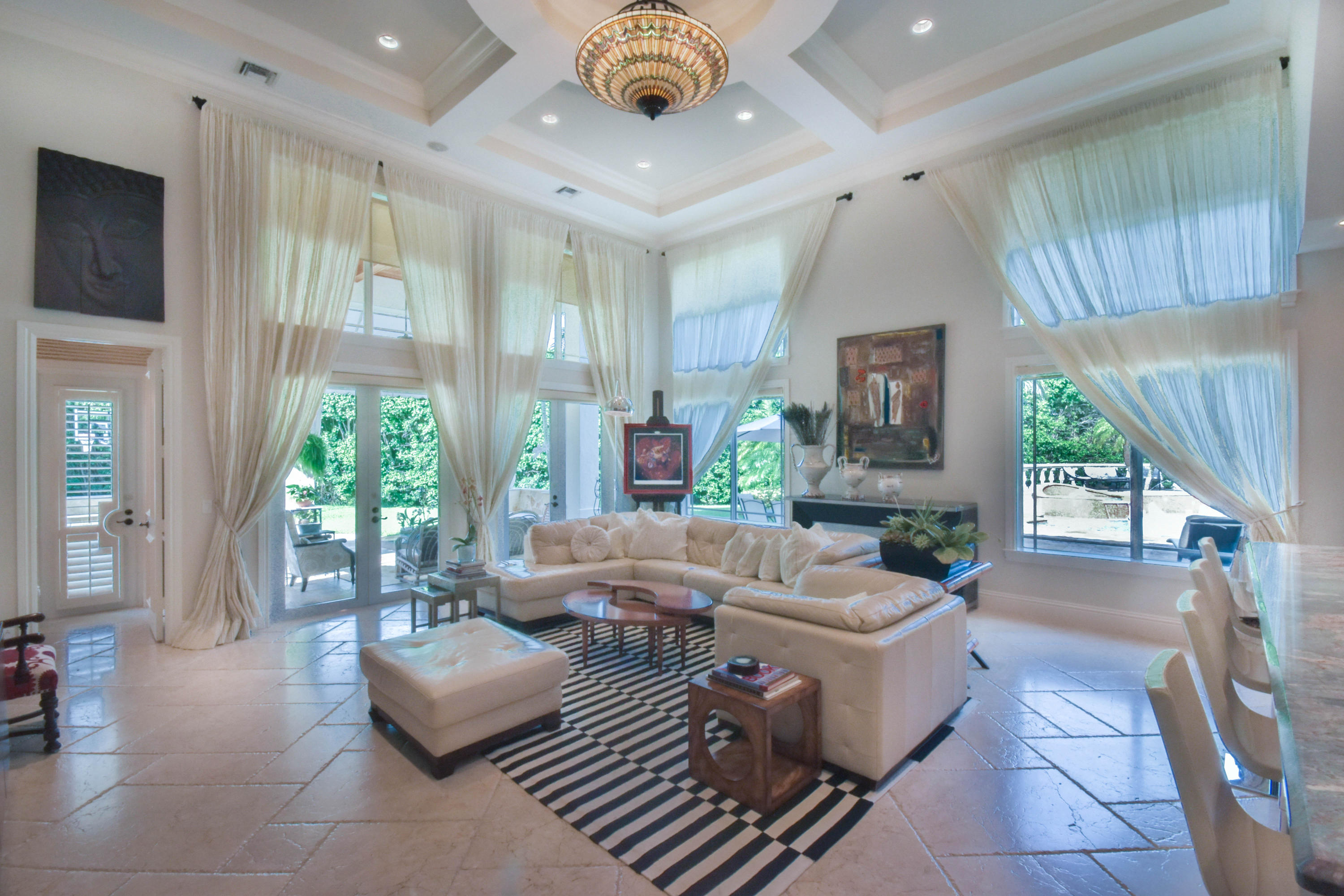 LONG LAKE ESTATES - Residential