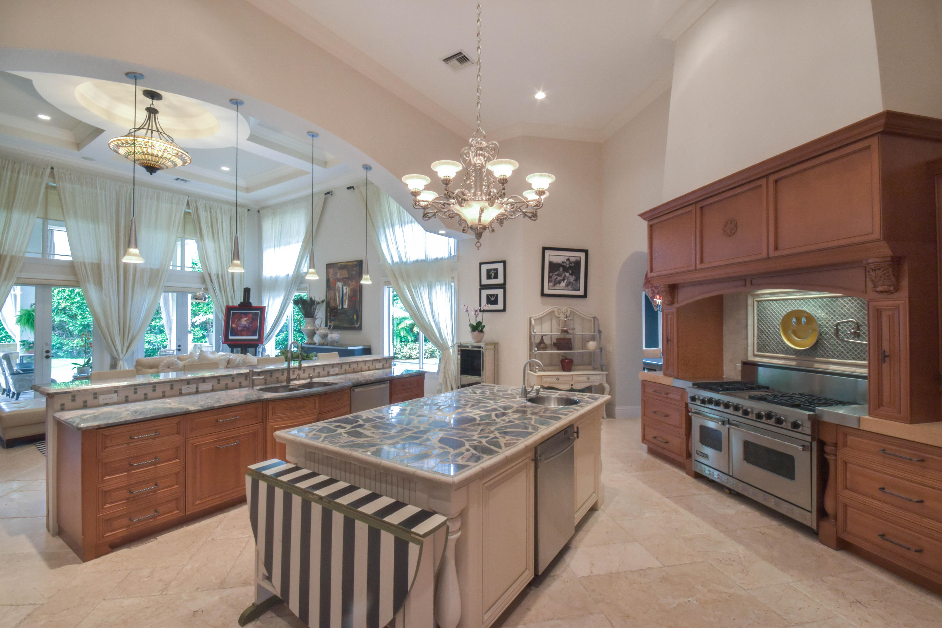 LONG LAKE ESTATES - Residential