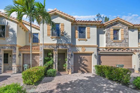 6977 Broadland Way Coconut Creek FL 33073