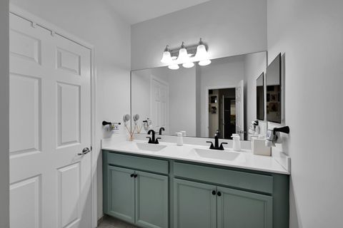 Tiny photo for 6977 Broadland Way, Coconut Creek, FL 33073 (MLS # B26043740)
