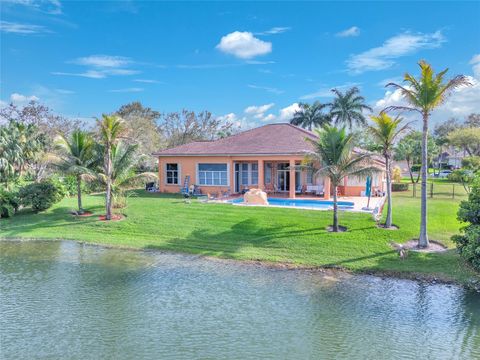 13785 SW 40th St Davie FL 33330