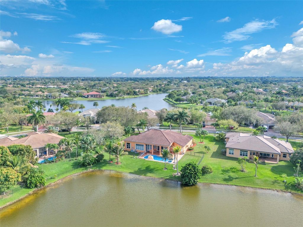 listing image 80