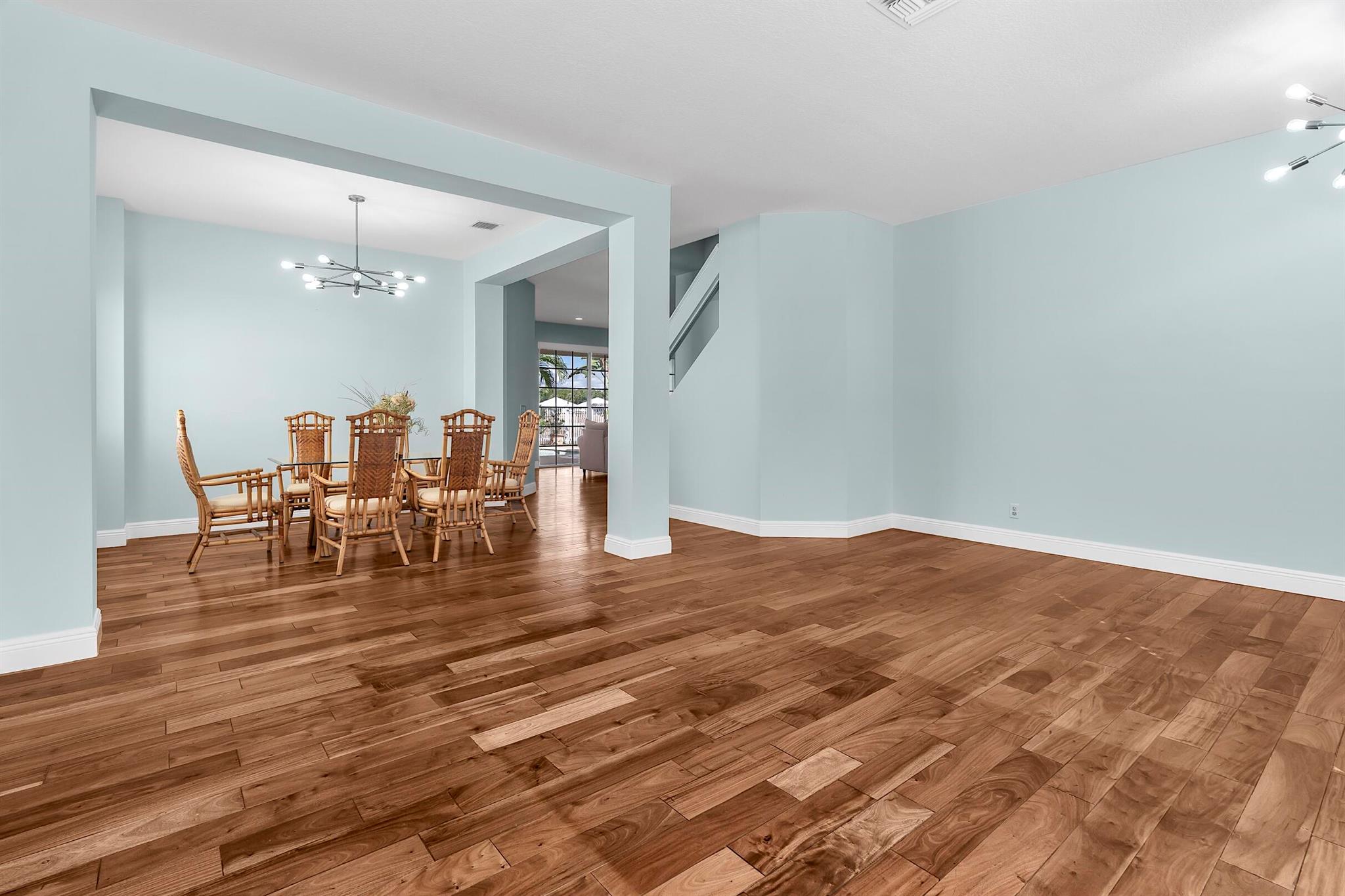 AVONDALE - Residential