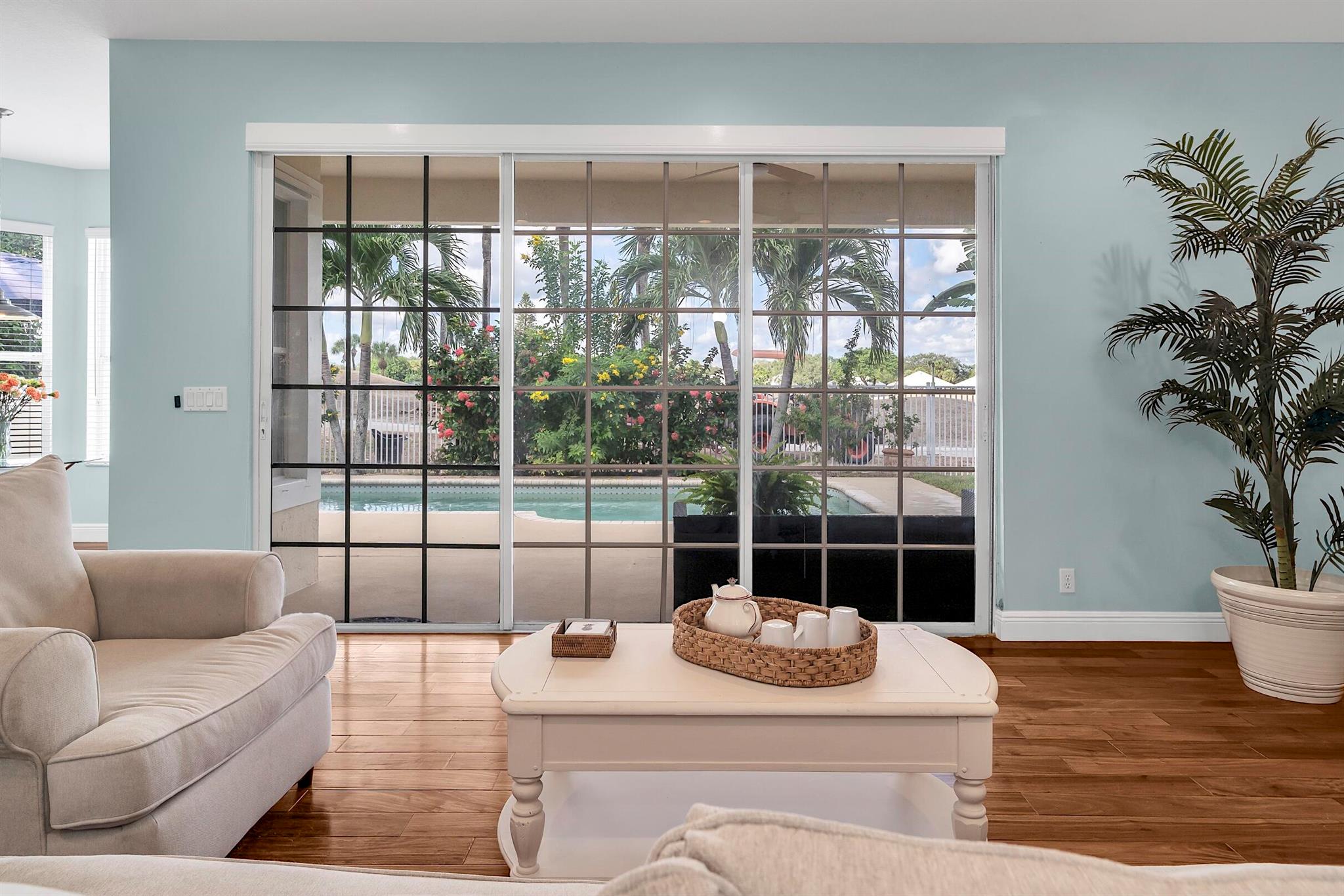 AVONDALE - Residential