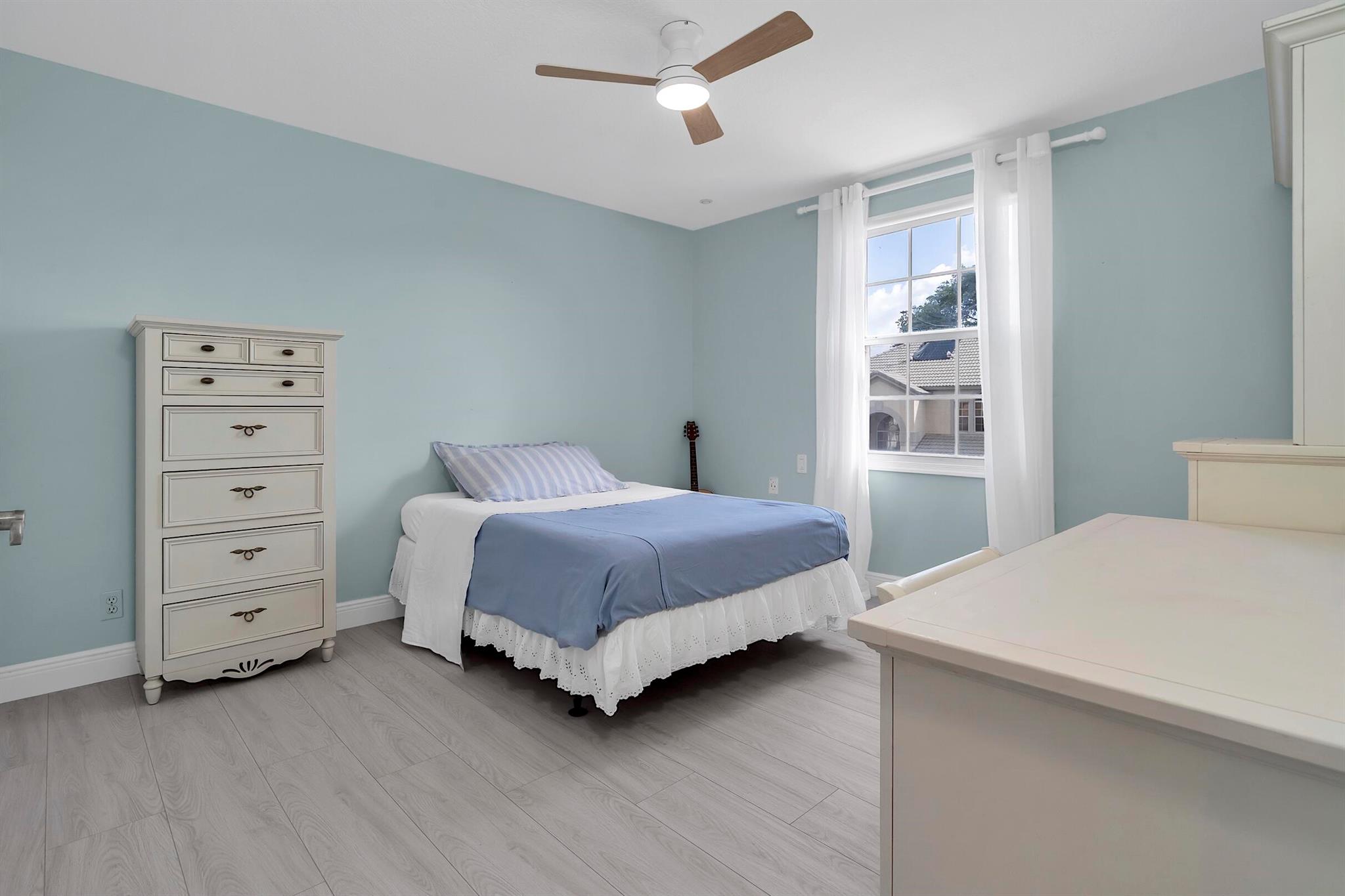 AVONDALE - Residential