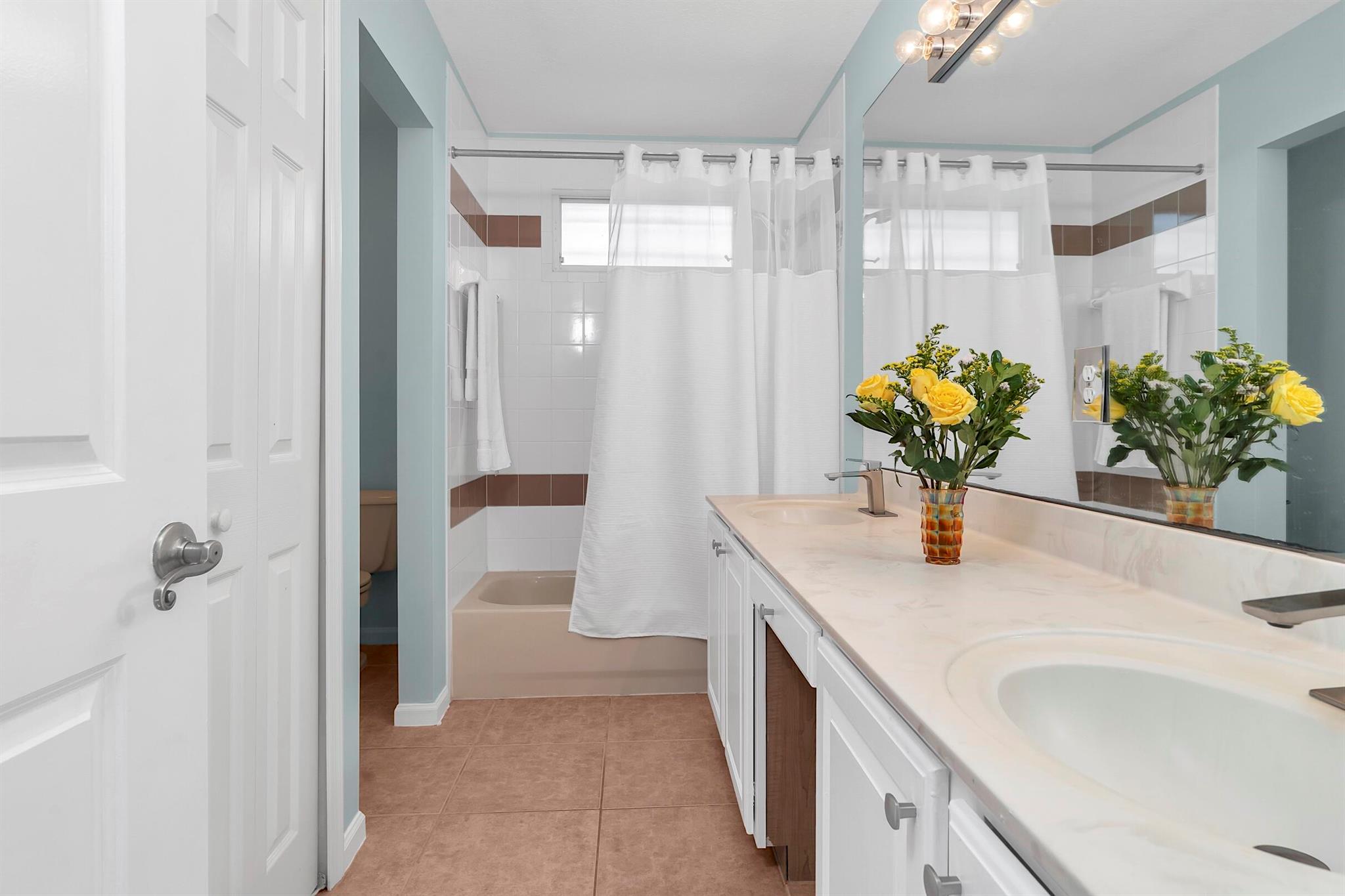 AVONDALE - Residential