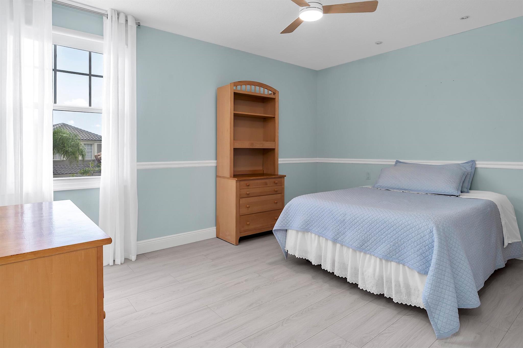 AVONDALE - Residential