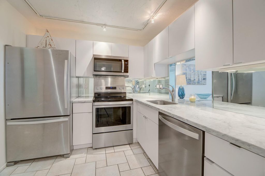 Photo of 1160 N Federal Highway #215, Fort Lauderdale, FL 33304 (MLS # B26026699)