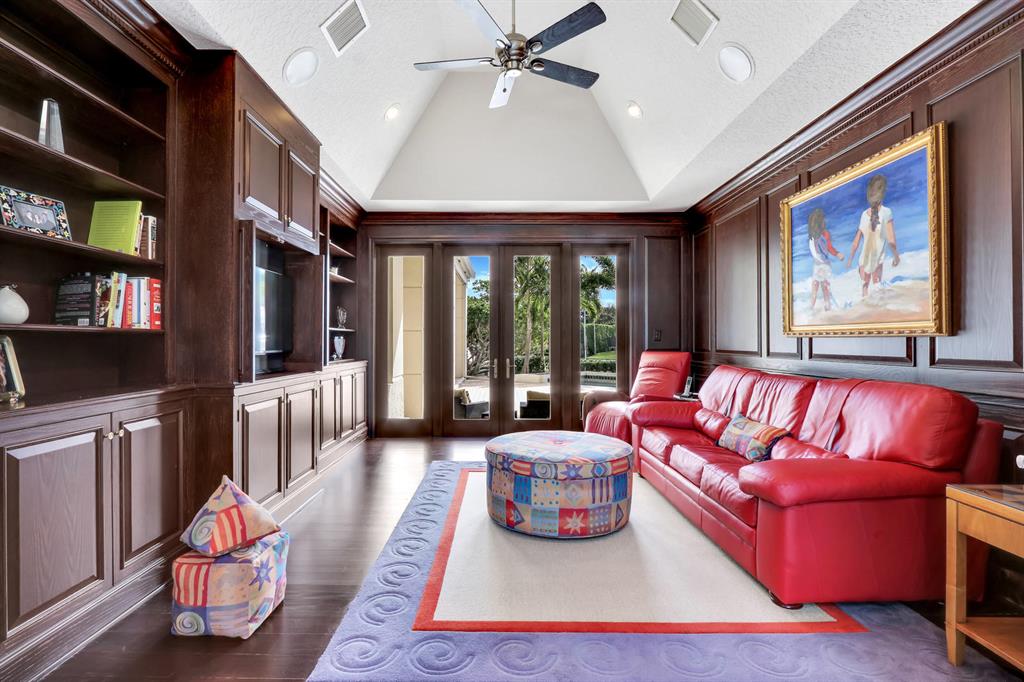 FRENCHMANS CREEK PAR B - Residential