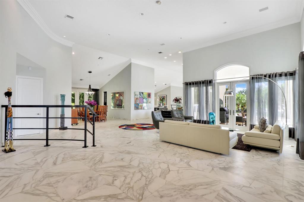 FRENCHMANS CREEK PAR B - Residential