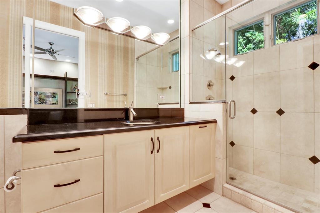 FRENCHMANS CREEK PAR B - Residential