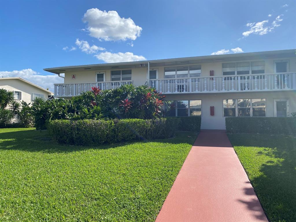 Photo of 26 Berkshire #A, West Palm Beach, FL 33417 (MLS # R10698441)