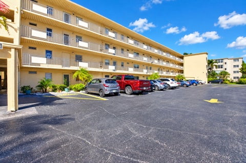 Tiny photo for 2615 NE 3rd Court #2130, Boynton Beach, FL 33435 (MLS # B26091199)