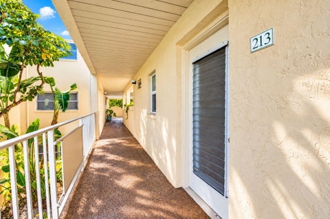 Tiny photo for 2615 NE 3rd Court #2130, Boynton Beach, FL 33435 (MLS # B26091199)