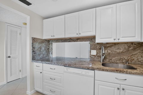 Tiny photo for 2615 NE 3rd Court #2130, Boynton Beach, FL 33435 (MLS # B26091199)