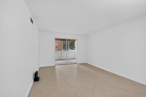 Tiny photo for 2615 NE 3rd Court #2130, Boynton Beach, FL 33435 (MLS # B26091199)