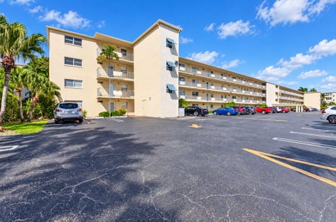 Photo of 2615 NE 3rd Court #2130, Boynton Beach, FL 33435 (MLS # B26091199)