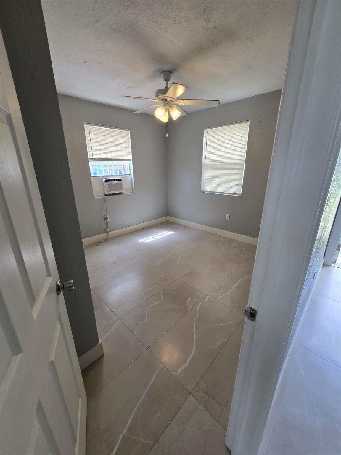 ROOSEVELT HOMESITES - Residential Lease