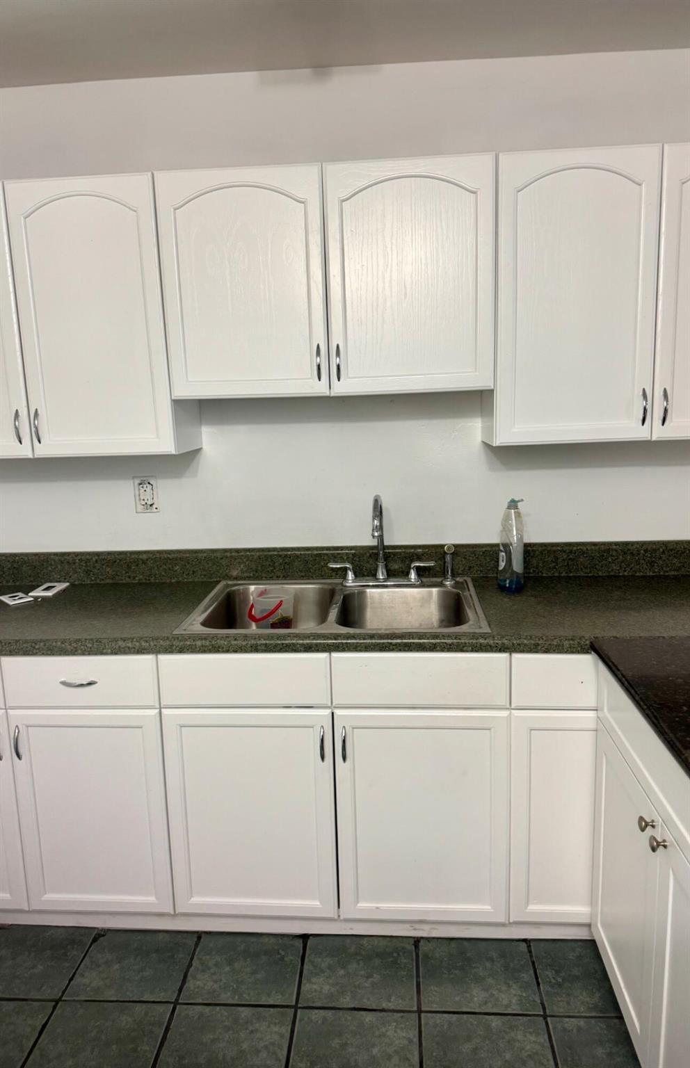 SEMINOLE MANOR 2 - Residential Lease